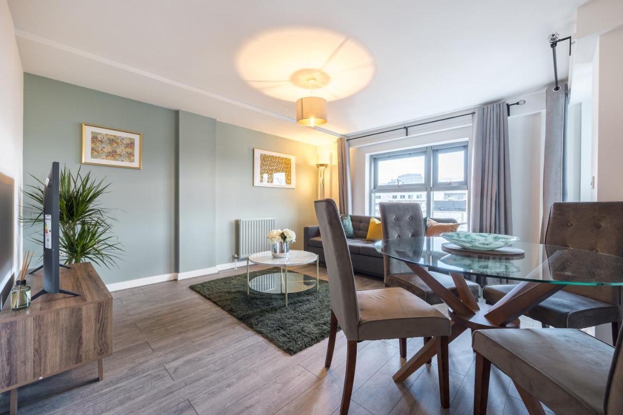 Nino Capital - Victoria Apartment London Luaran gambar